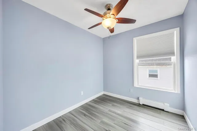 $649,000 | 297 Catskill Avenue, Lindenhurst, NY 11757