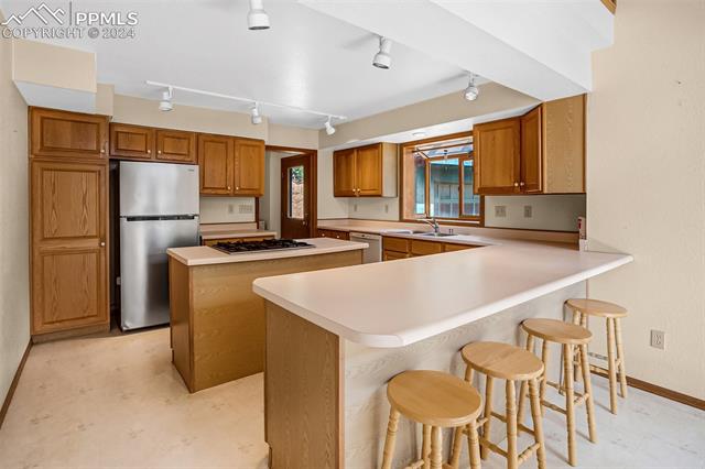 8549 Cedar Mountain Road Divide, CO 80814 - Photo 13 of 31 Gallery Image 13