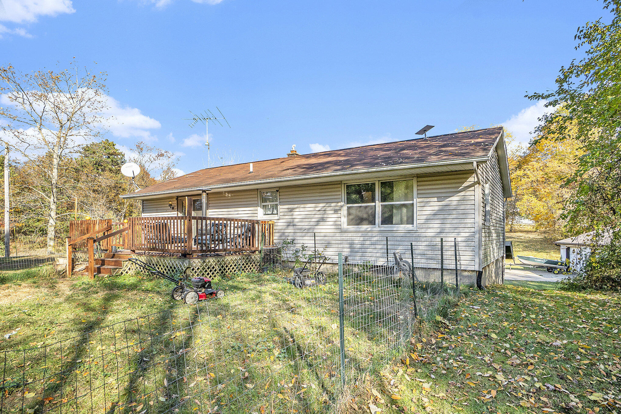 1695 Pifer Road Delton, MI 49046 - Photo 8 of 22 037_pifer_781