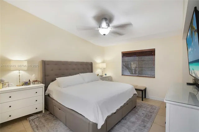 $2,400 | 6245 Southwest 47th Manor, Unit 204, Davie, FL 33314