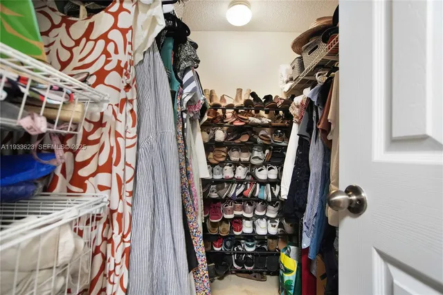 $2,400 | 6245 Southwest 47th Manor, Unit 204, Davie, FL 33314