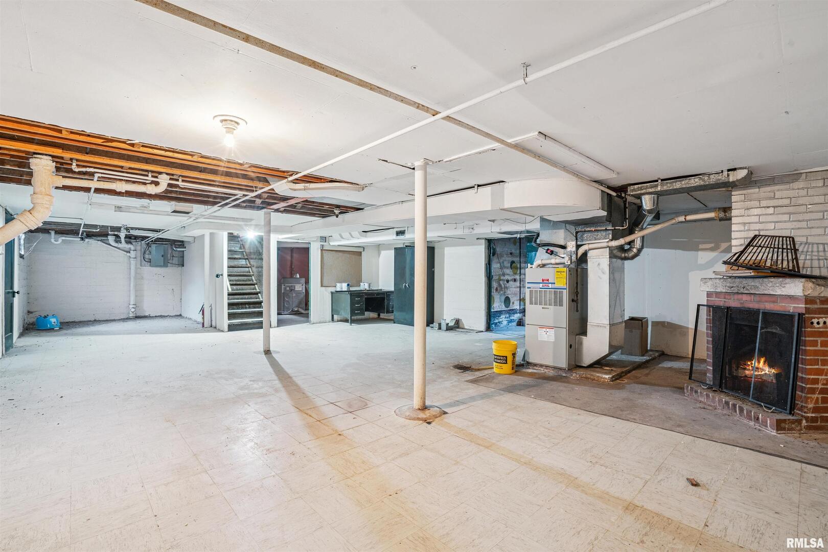 314 West 3rd Street Prophetstown, IL 61277 - Photo 23 of 29 a view of a house with a patio