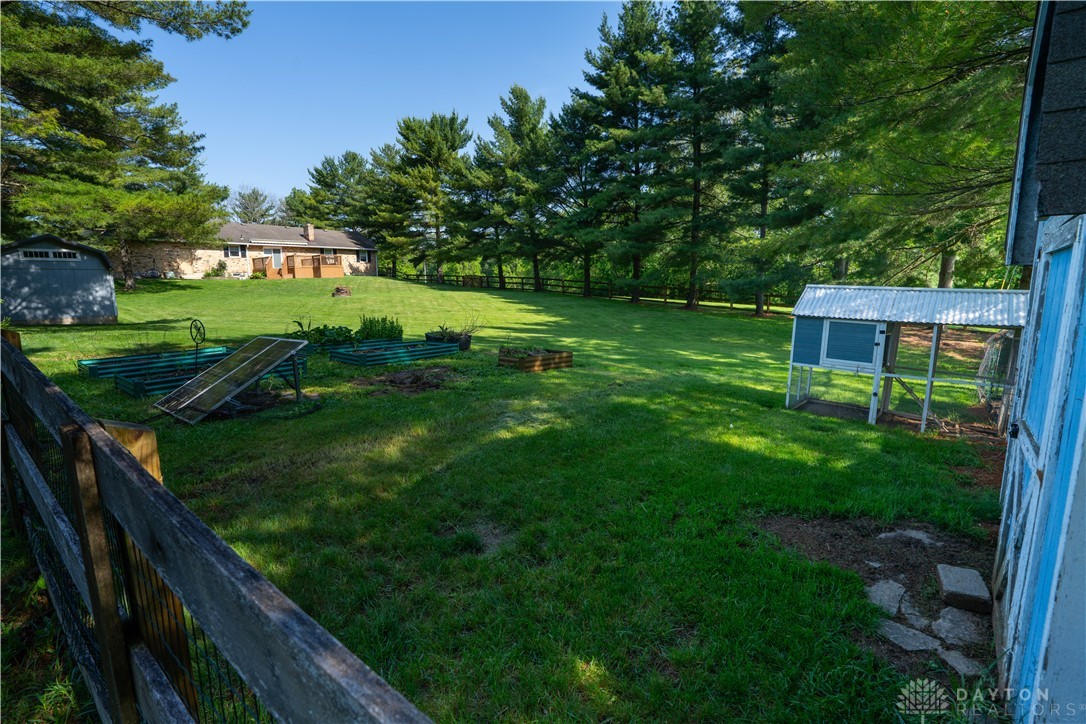 6126 Knollwood Road Springfield, OH 45502 - Photo 38 of 48