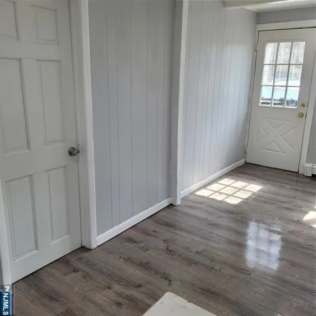 $2,425 | 23 Elizabeth Road, West Milford, NJ 07421