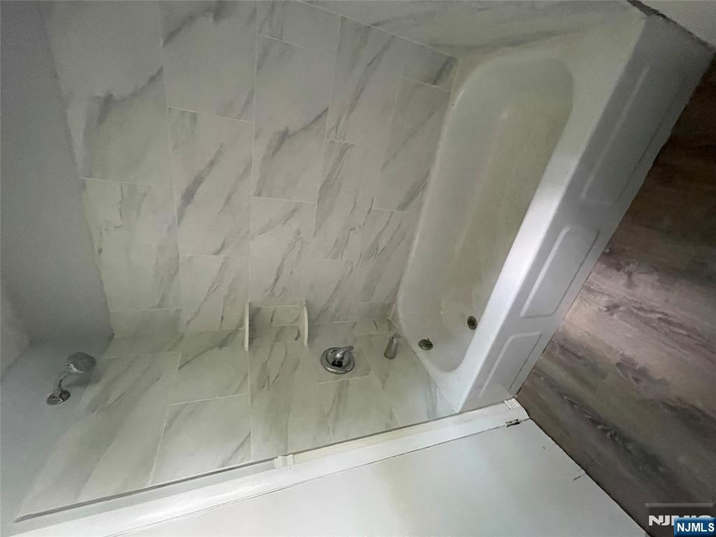 23 Elizabeth Road West Milford, NJ 07421 - Photo 8 of 11