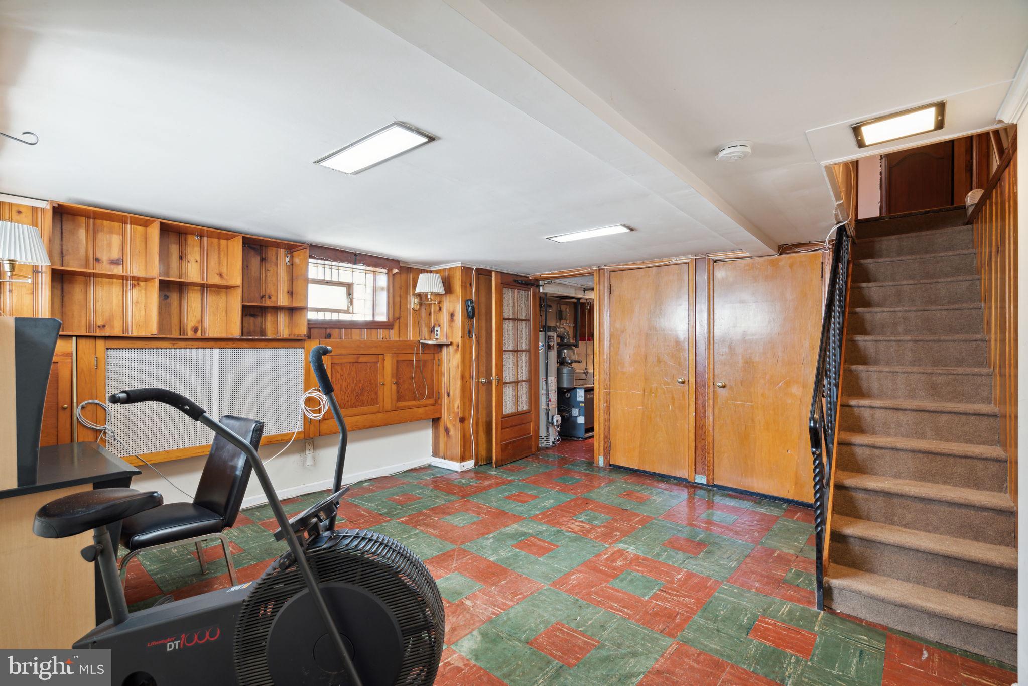 828 Medway Road Philadelphia, PA 19115 - Photo 25 of 37