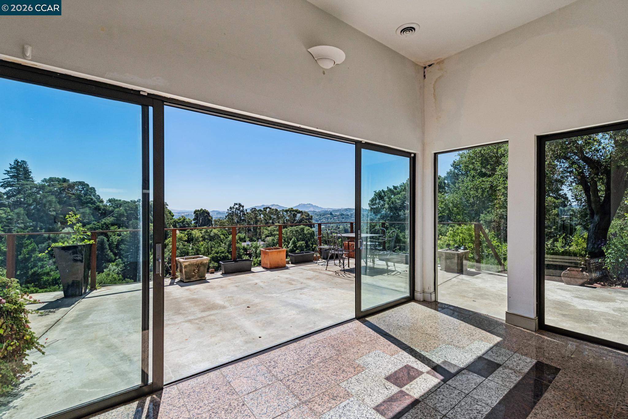 5 Oak Flat Road Orinda, CA 94563 - Photo 27 of 99