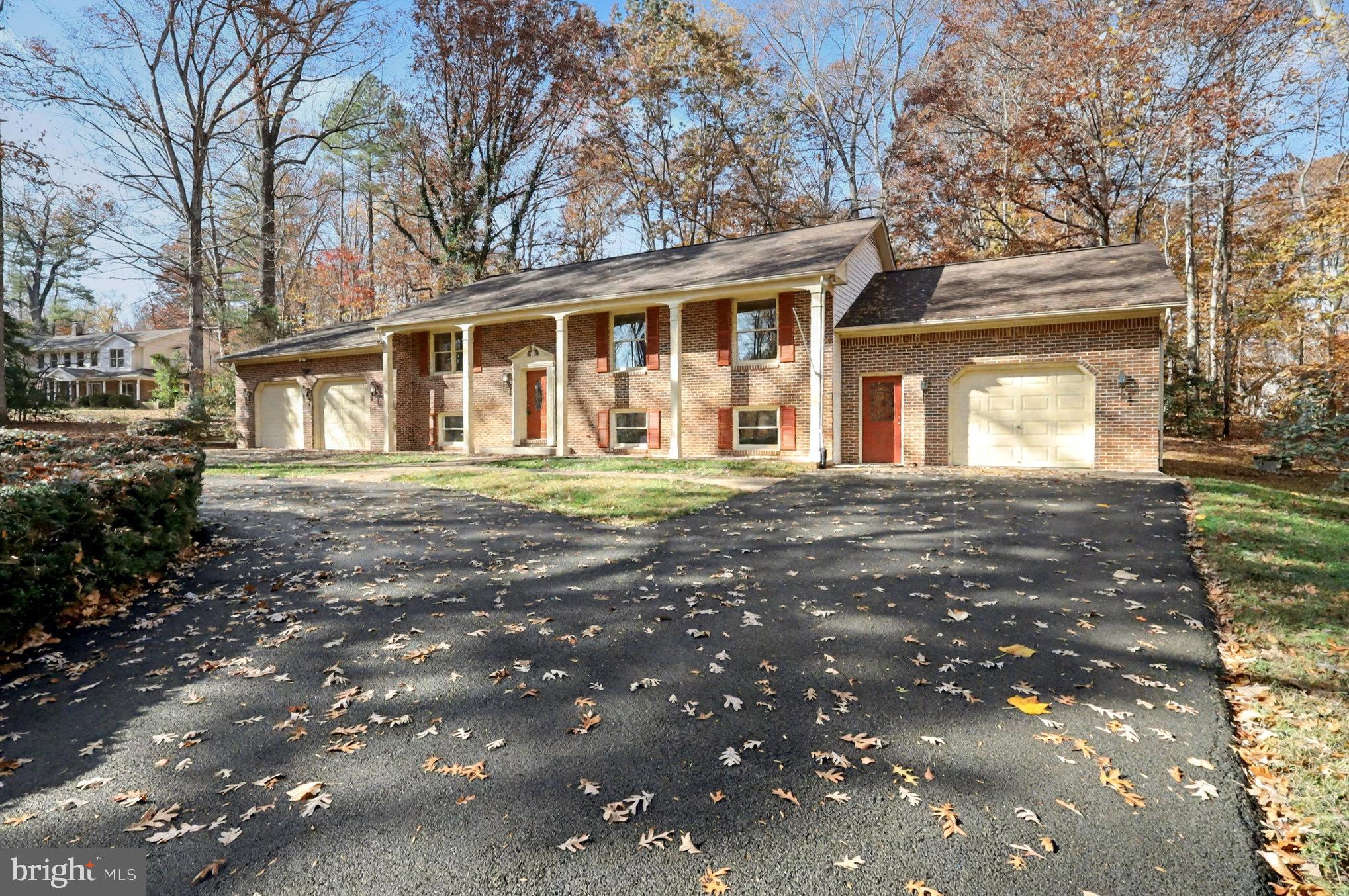 13460 Grandpas Road Nokesville, VA 20181 - Photo 2 of 37 Gallery Image 2