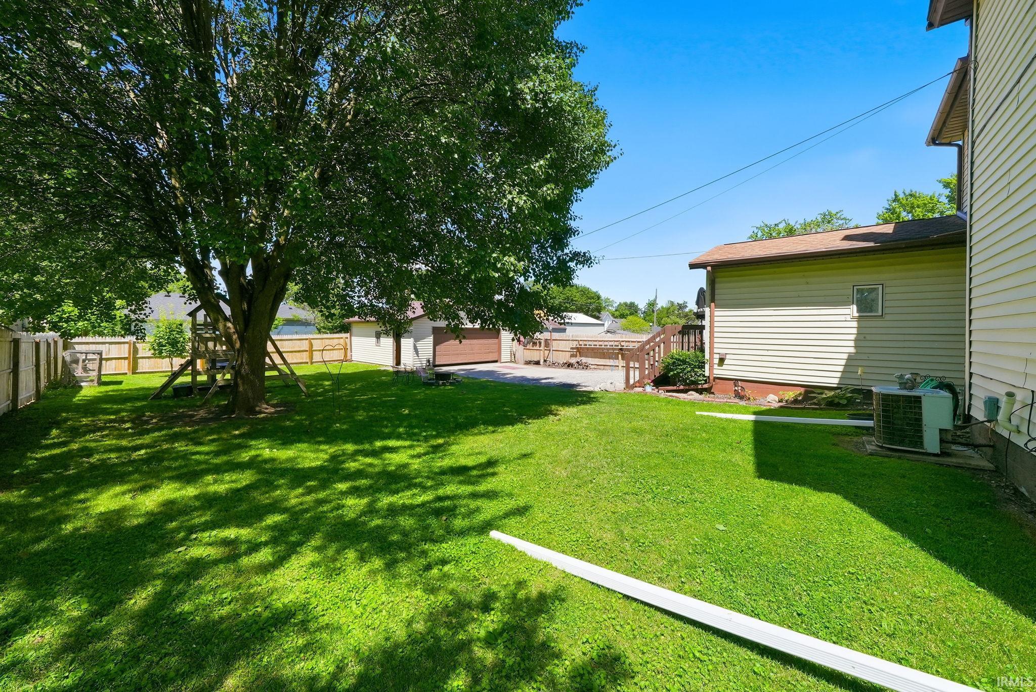309 West Oak Street Butler, IN 46721 - Photo 40 of 44