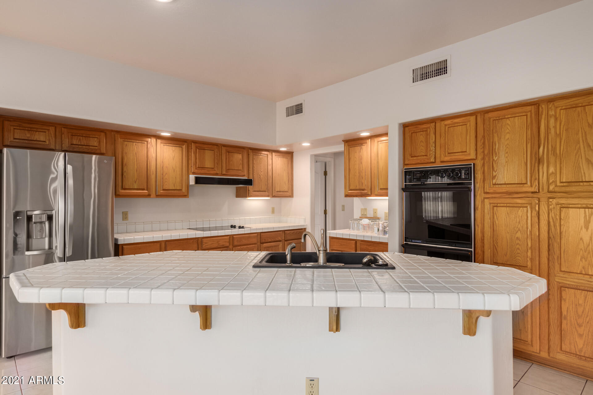 4634 West Saddlehorn Road Phoenix, AZ 85083 - Photo 11 of 30 0013-Saddlehorn-14