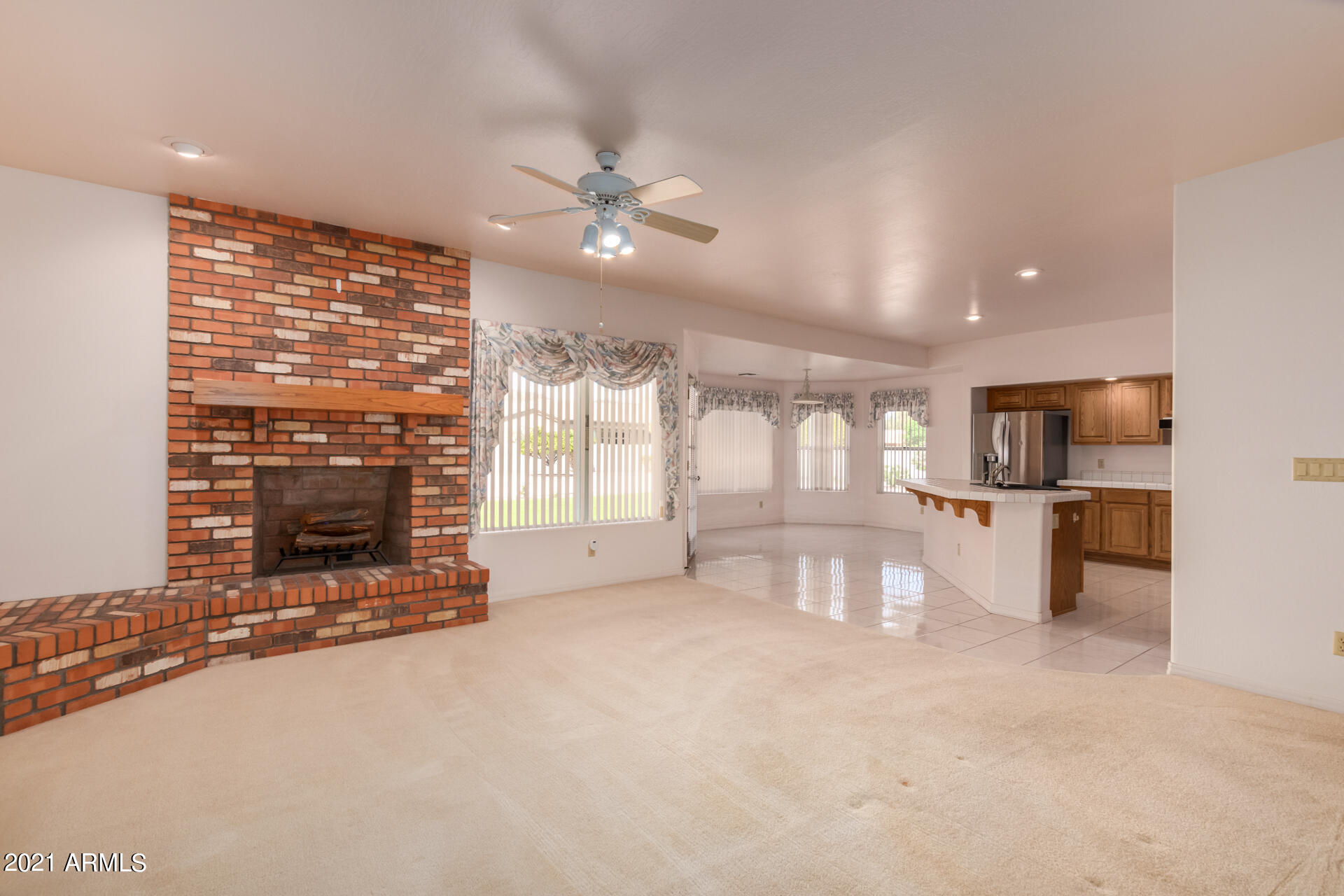 4634 West Saddlehorn Road Phoenix, AZ 85083 - Photo 16 of 30 0010-Saddlehorn-11