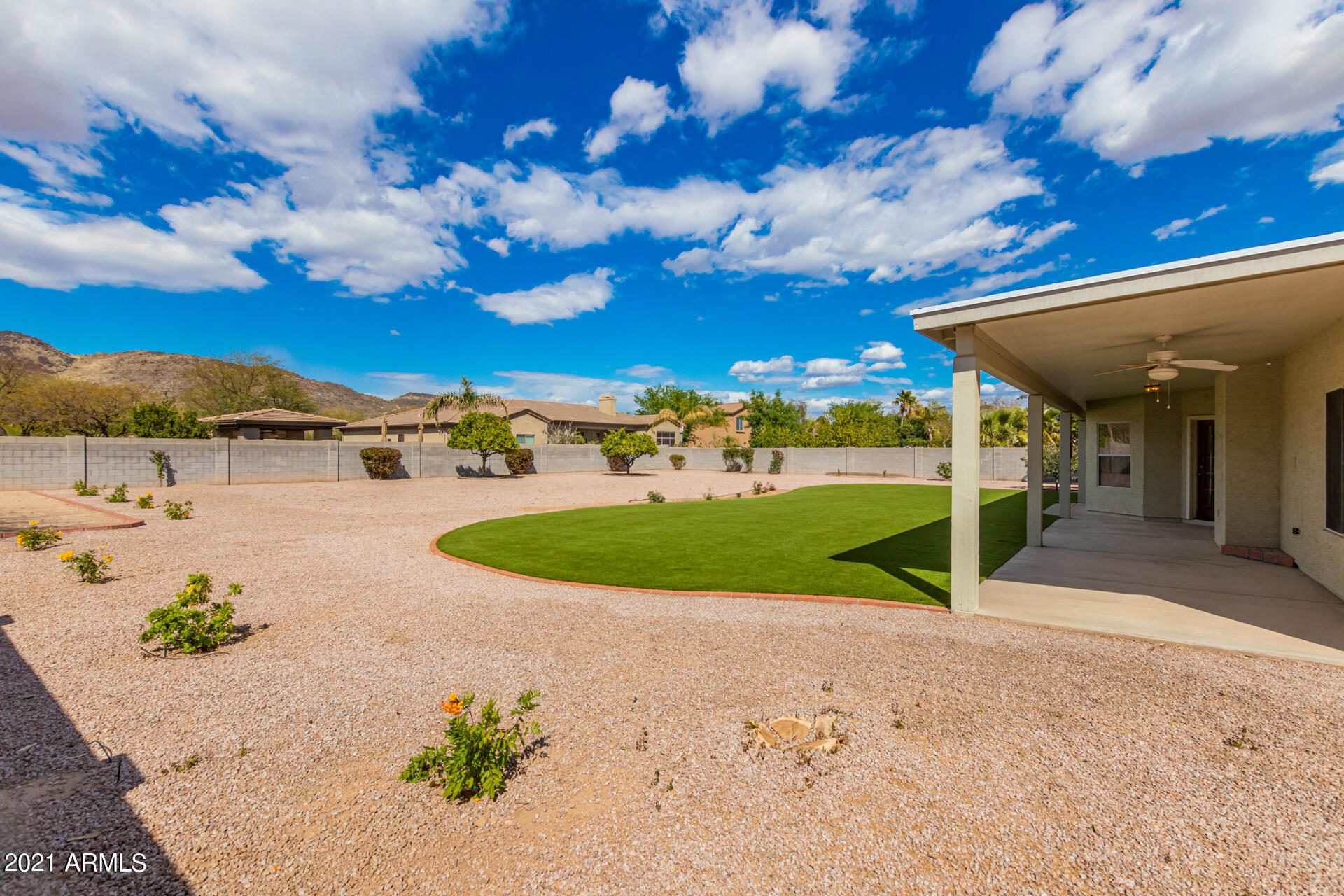 4634 West Saddlehorn Road Phoenix, AZ 85083 - Photo 28 of 30 0026-Saddlehorn-27