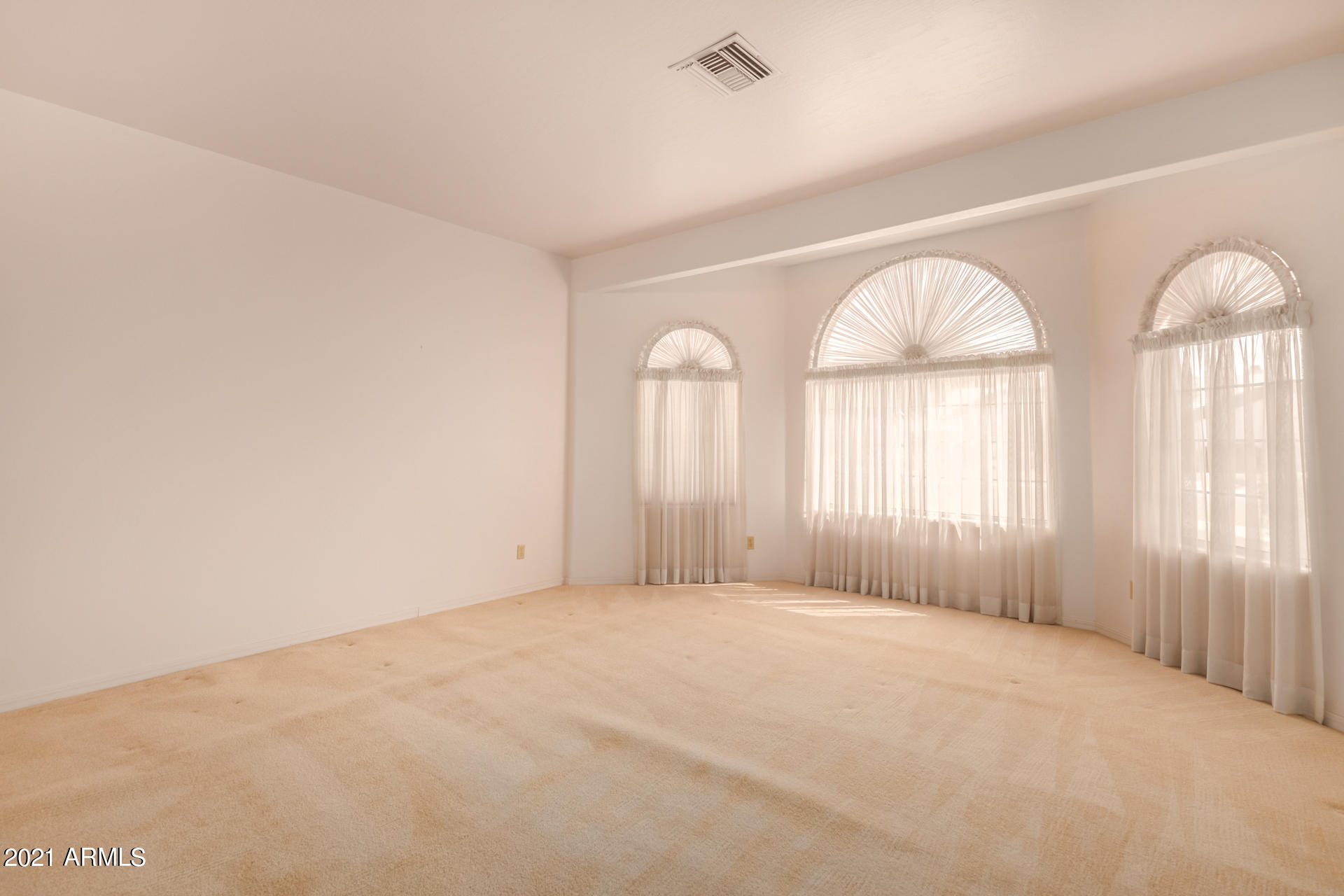 4634 West Saddlehorn Road Phoenix, AZ 85083 - Photo 6 of 30 0006-Saddlehorn-6