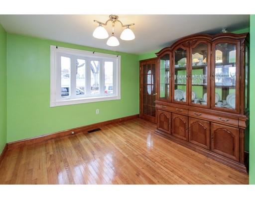 60 Ayles Road Boston, MA 02136 - Photo 3 of 29 Gallery Image 3