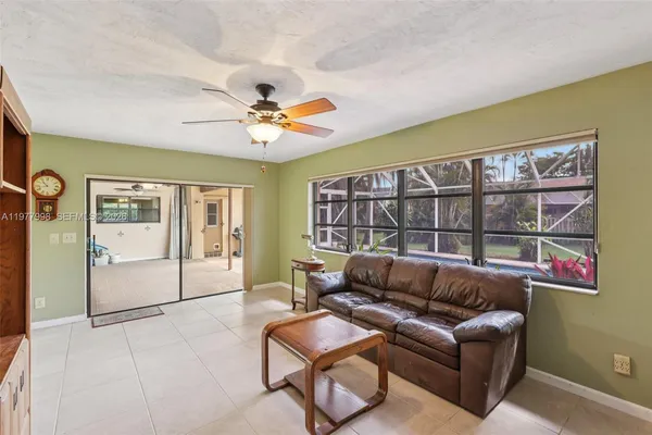 $729,000 | 11744 Southwest 53rd Court, Cooper City, FL 33330
