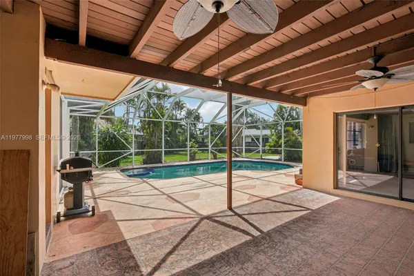 $729,000 | 11744 Southwest 53rd Court, Cooper City, FL 33330