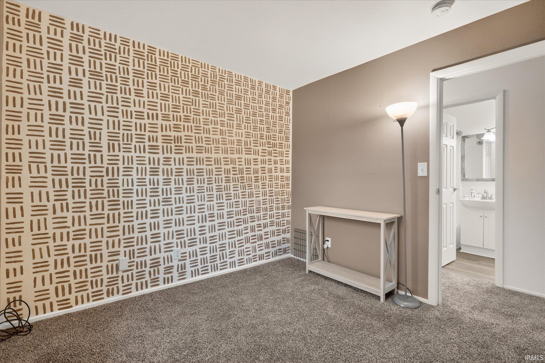 2802 Hampton Road Mishawaka, IN 46544 - Photo 15 of 26 Gallery Image 15