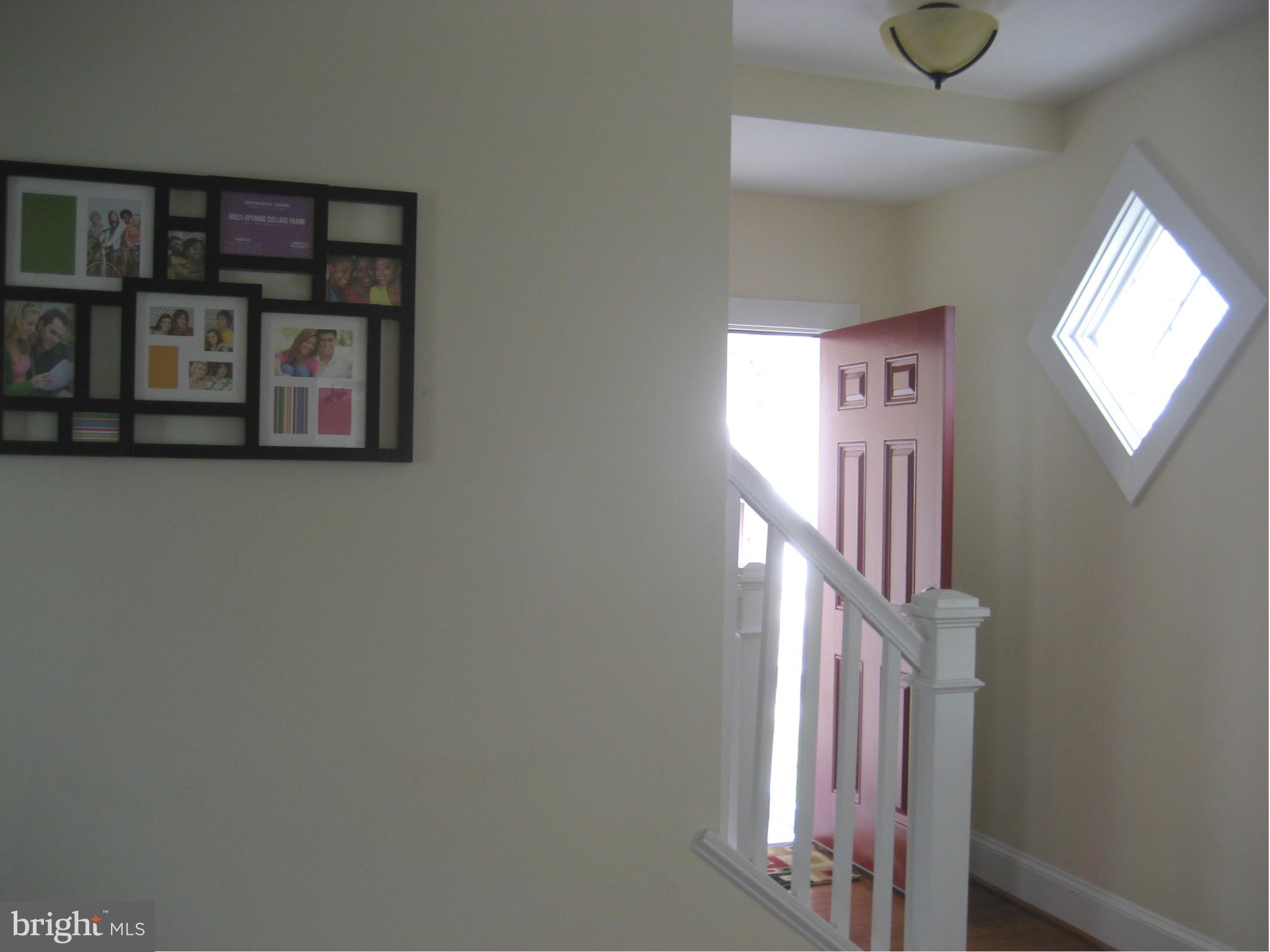 5945 Addison Road Capitol Heights, MD 20743 - Photo 4 of 28 Living Room
