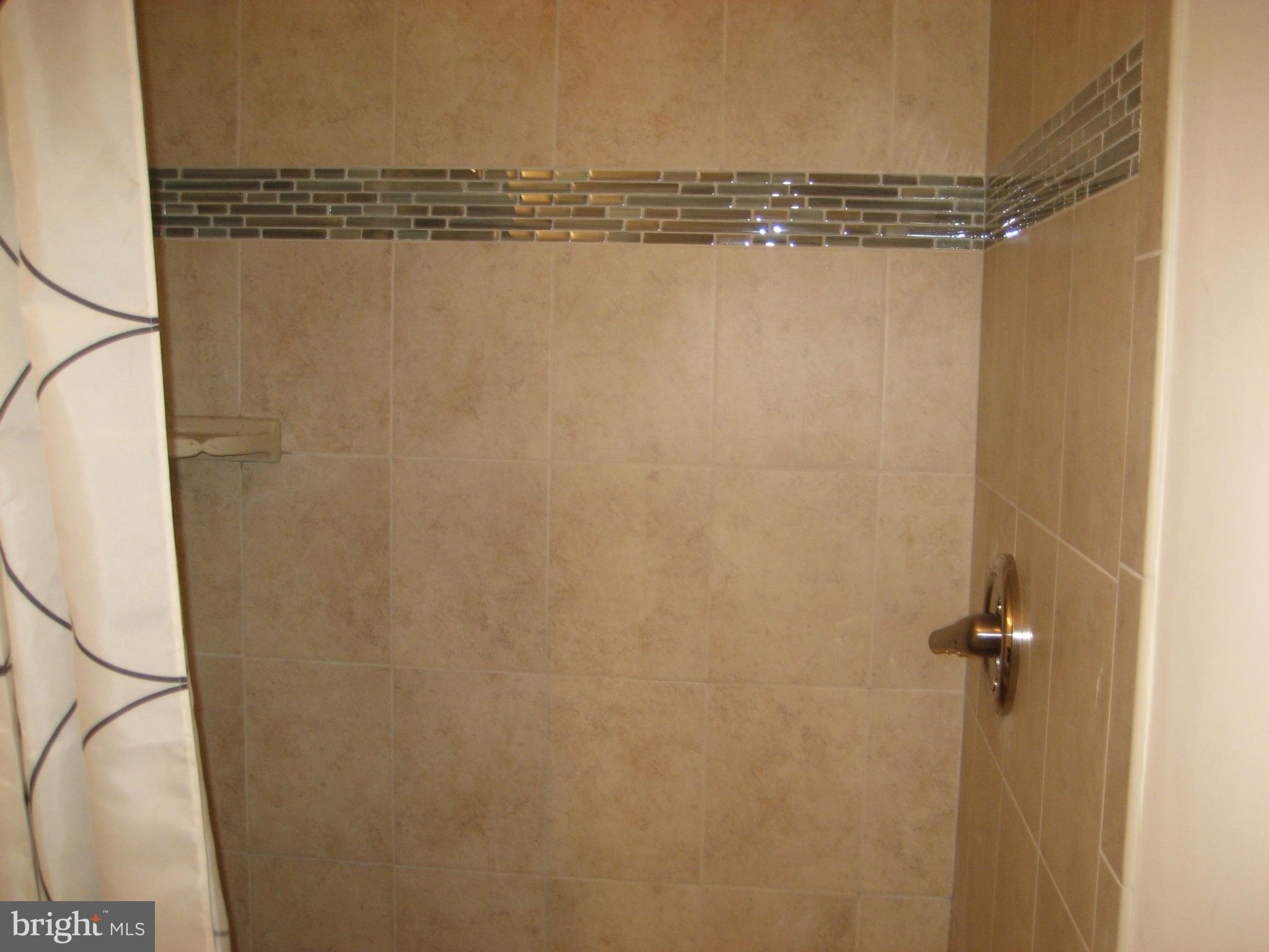 5945 Addison Road Capitol Heights, MD 20743 - Photo 7 of 28 Bath