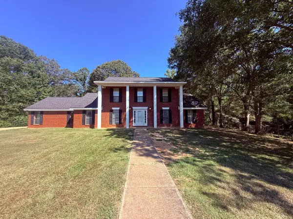 $389,000 | 934 Highway 364, Booneville, MS 38829