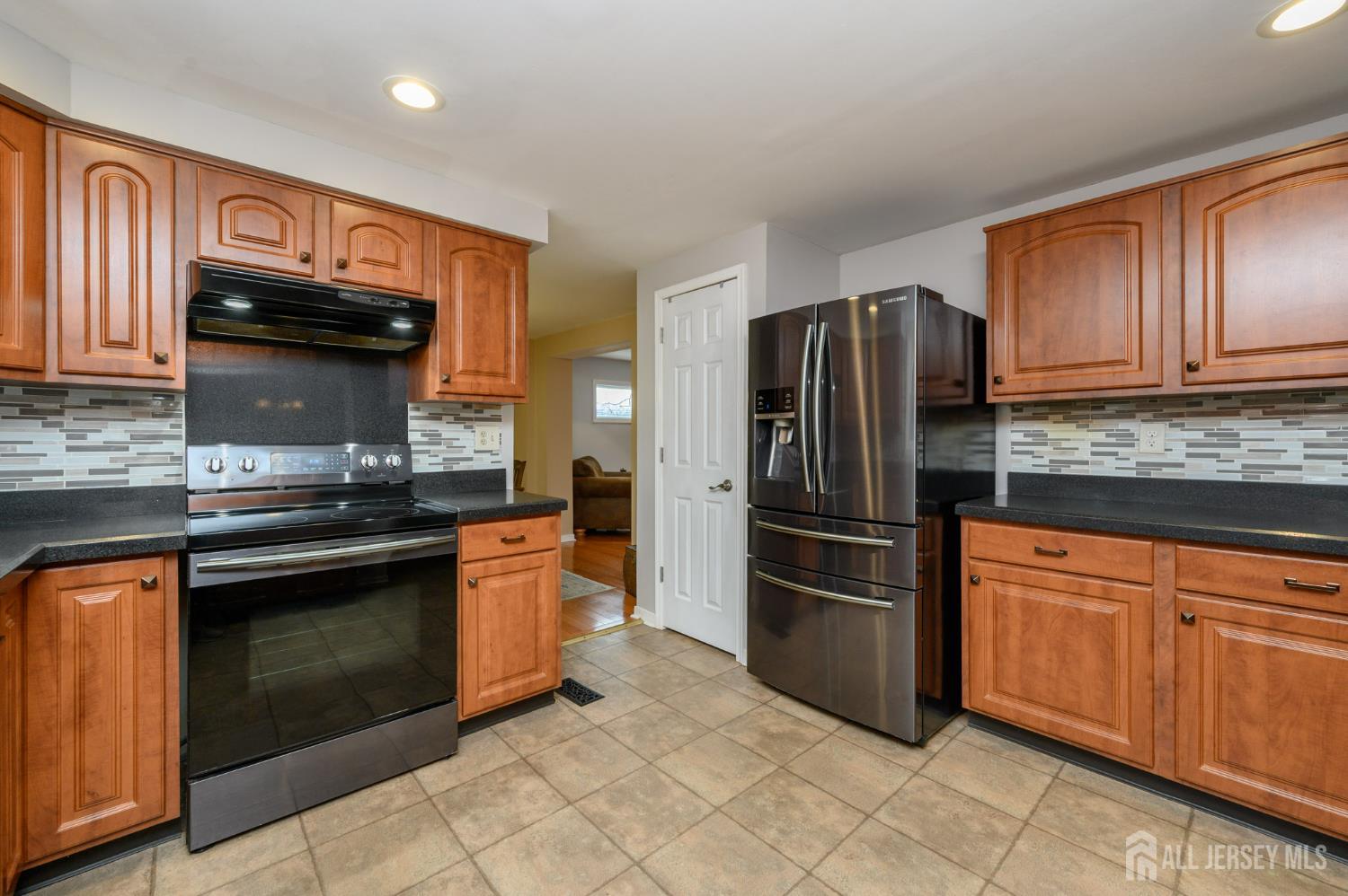 108 Bordentown Georgetown Road Chesterfield, NJ 08515 - Photo 13 of 56