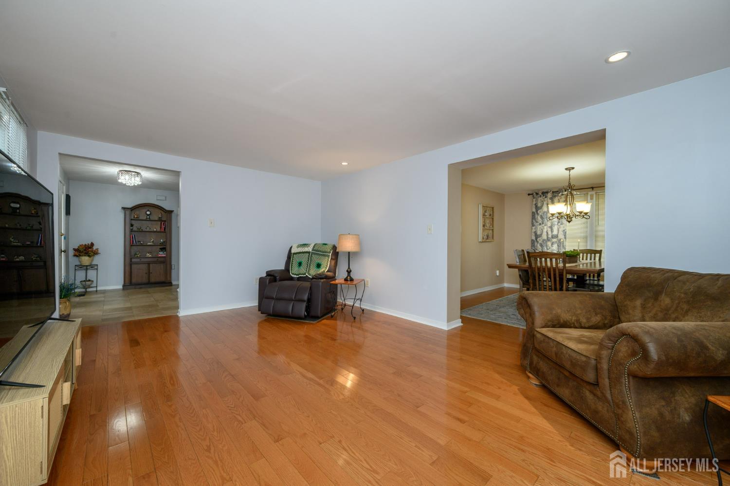 108 Bordentown Georgetown Road Chesterfield, NJ 08515 - Photo 6 of 56