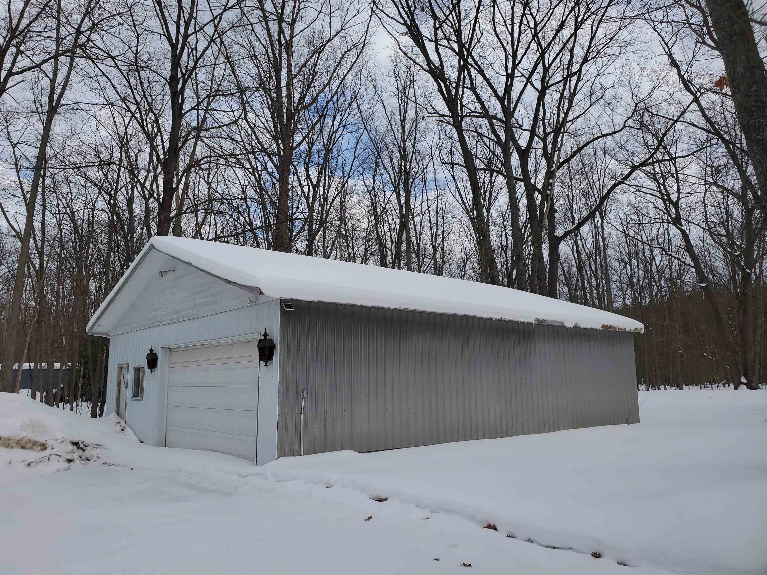7323 Karlin Road Interlochen, MI 49643 - Photo 22 of 31