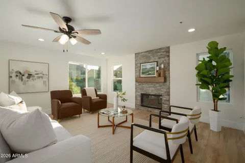 $925,000 | 9011 East Palm Ridge Drive, Scottsdale, AZ 85260