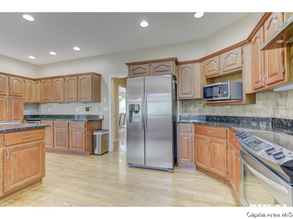 2909 Eagle Trace Court Springfield, IL 62711 - Photo 11 of 35