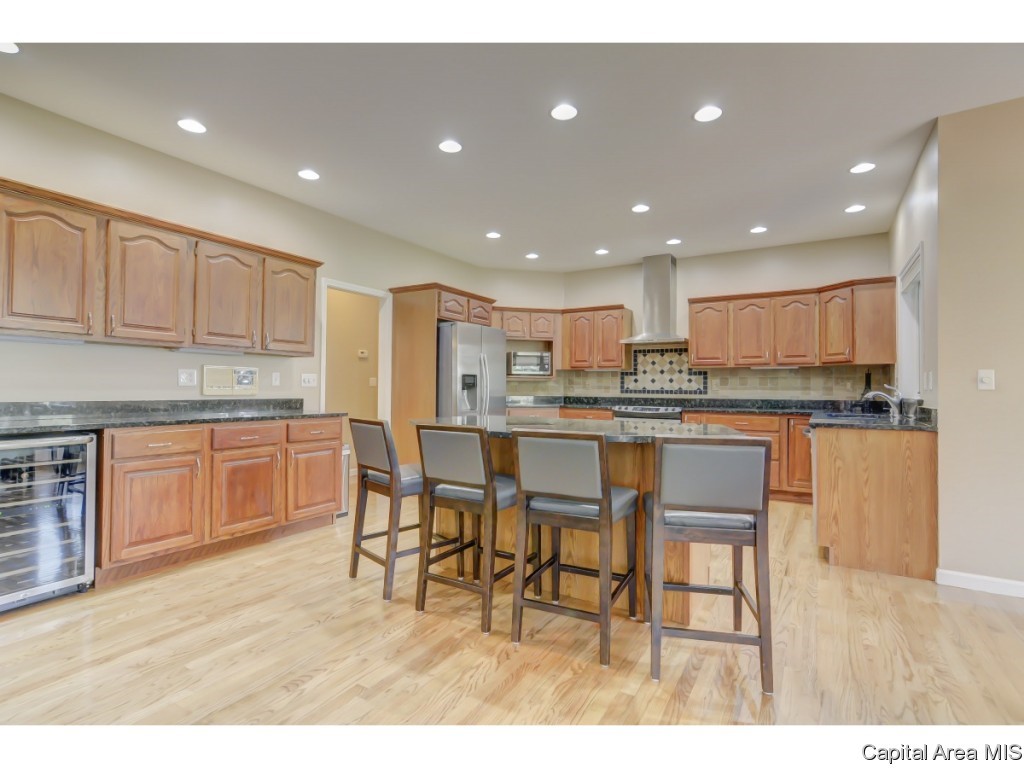 2909 Eagle Trace Court Springfield, IL 62711 - Photo 12 of 35