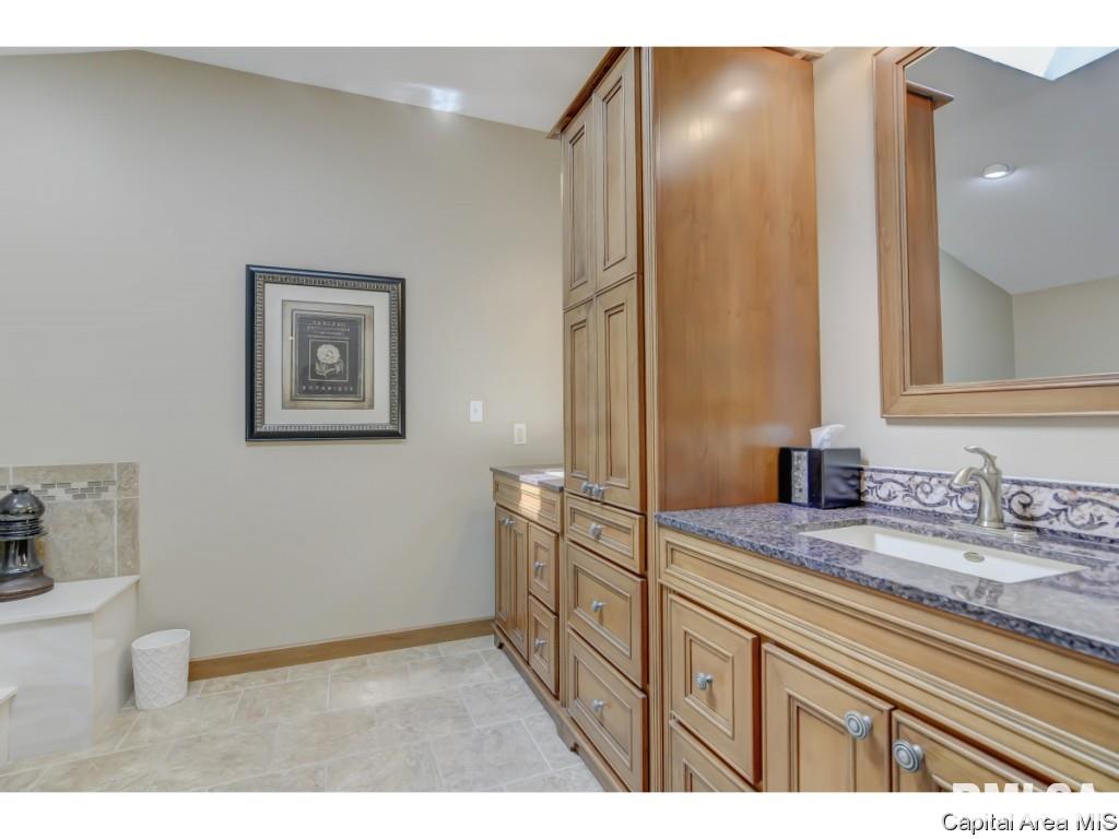 2909 Eagle Trace Court Springfield, IL 62711 - Photo 23 of 35