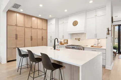 $1,500,000 | 5317 McCandless Street, Austin, TX 78756