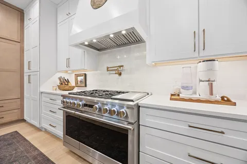 $1,500,000 | 5317 McCandless Street, Austin, TX 78756