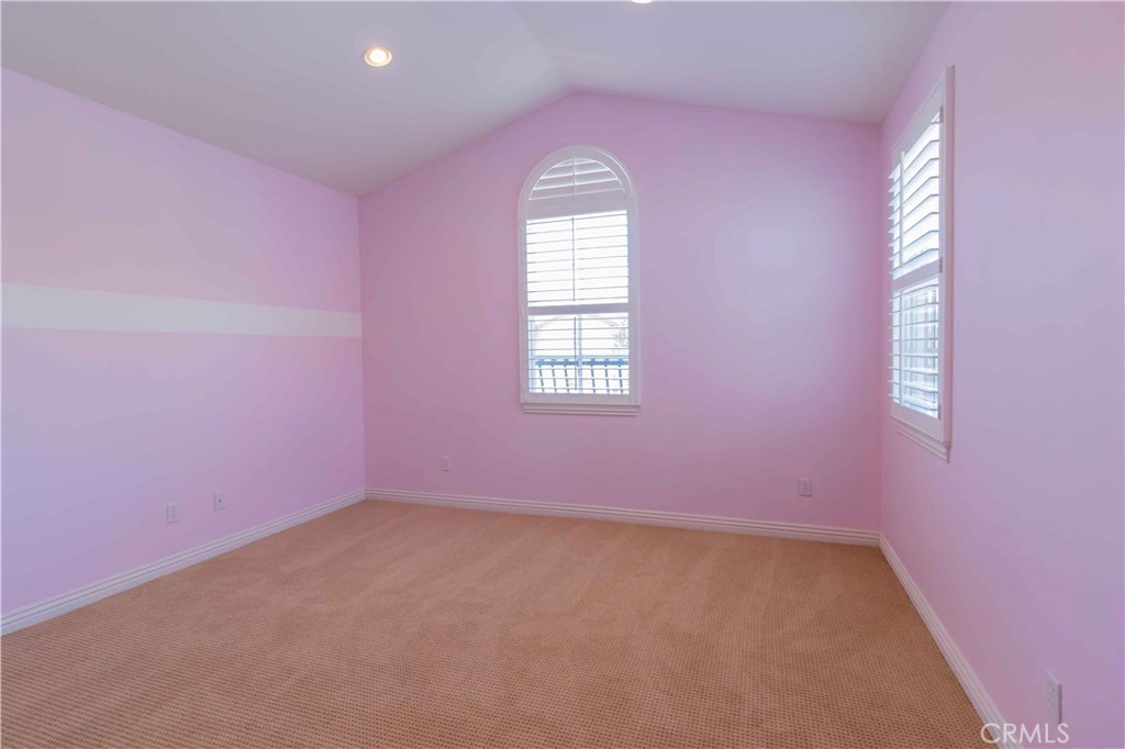 4684 Luna Court Calabasas, CA 91302 - Photo 34 of 48 an empty room with windows