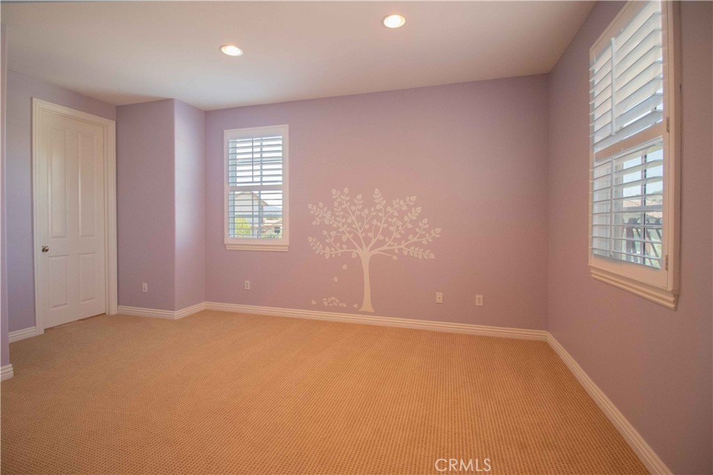 4684 Luna Court Calabasas, CA 91302 - Photo 38 of 48 an empty room with windows
