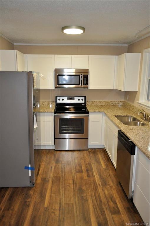 1420 Nottingham Road Kannapolis, NC 28081 - Photo 6 of 24 Gallery Image 6