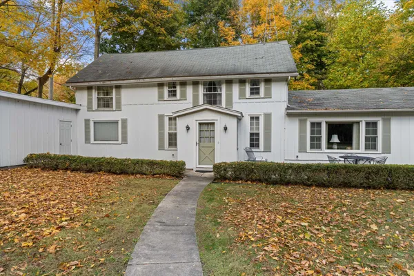 $300,000 | 633 Brown Street, Niles, MI 49120