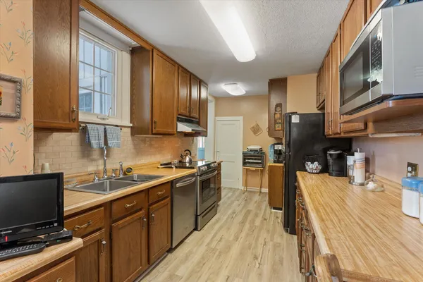 $300,000 | 633 Brown Street, Niles, MI 49120