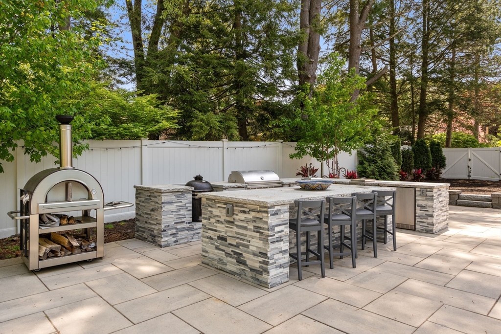 28 Tyler Road Lexington, MA 02420 - Photo 31 of 36