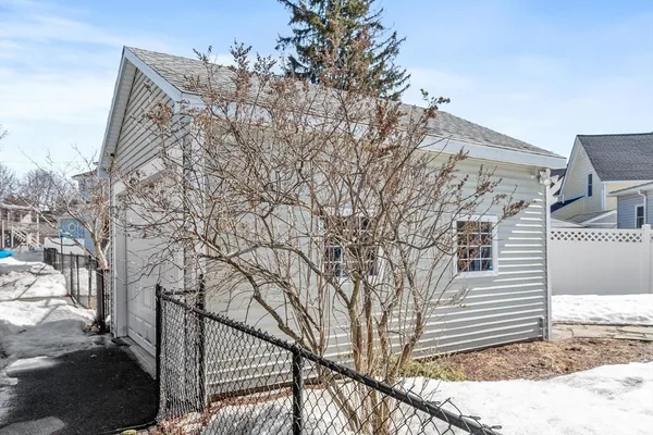 $499,900 | 104 Woodward Avenue, Lowell, MA 01854