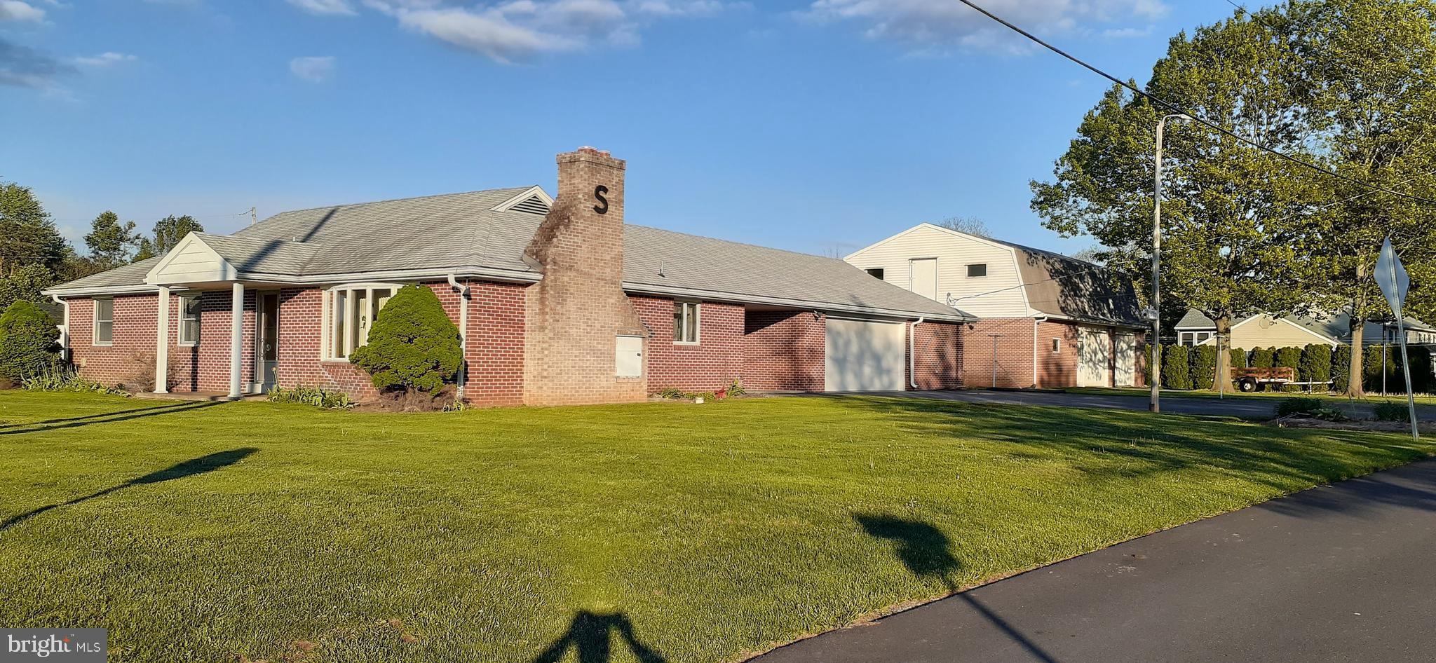 1617 Deodate Road Elizabethtown, PA 17022 - Photo 2 of 20 Gallery Image 2