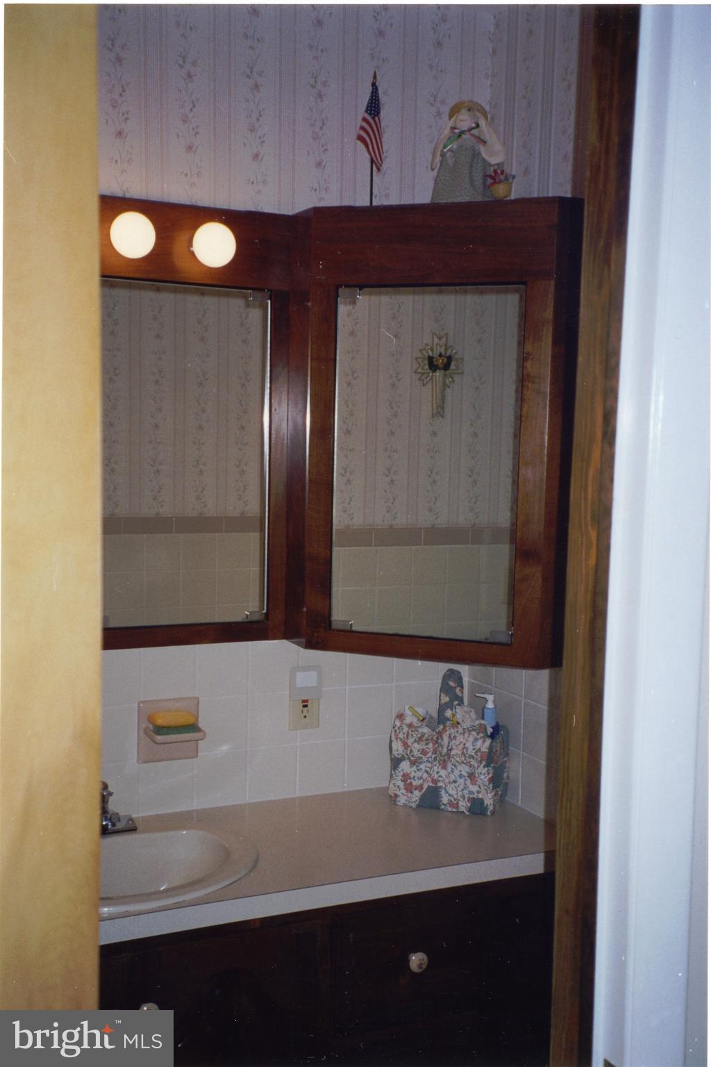 1617 Deodate Road Elizabethtown, PA 17022 - Photo 16 of 20 Gallery Image 16