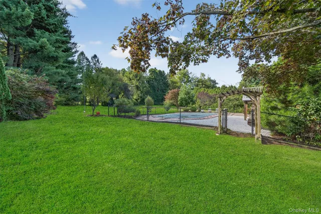 $828,000 | 6 Bradner Drive, Warwick, NY 10990