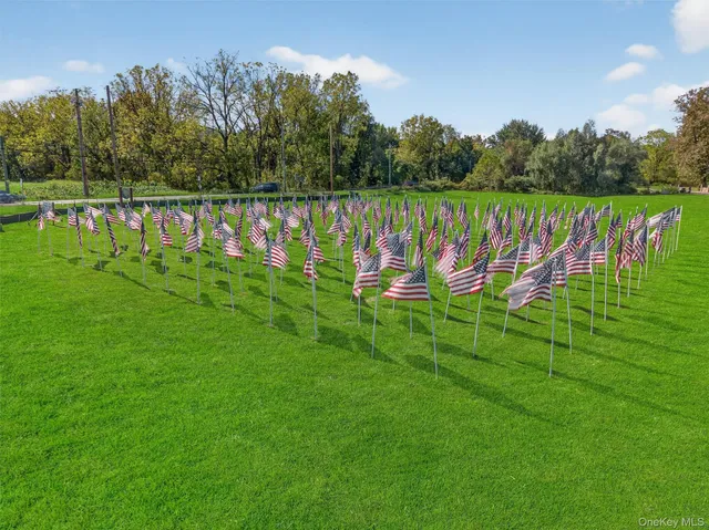 $828,000 | 6 Bradner Drive, Warwick, NY 10990