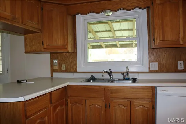 $175,000 | 103 South Calvin Street, Matthews, MO 63867