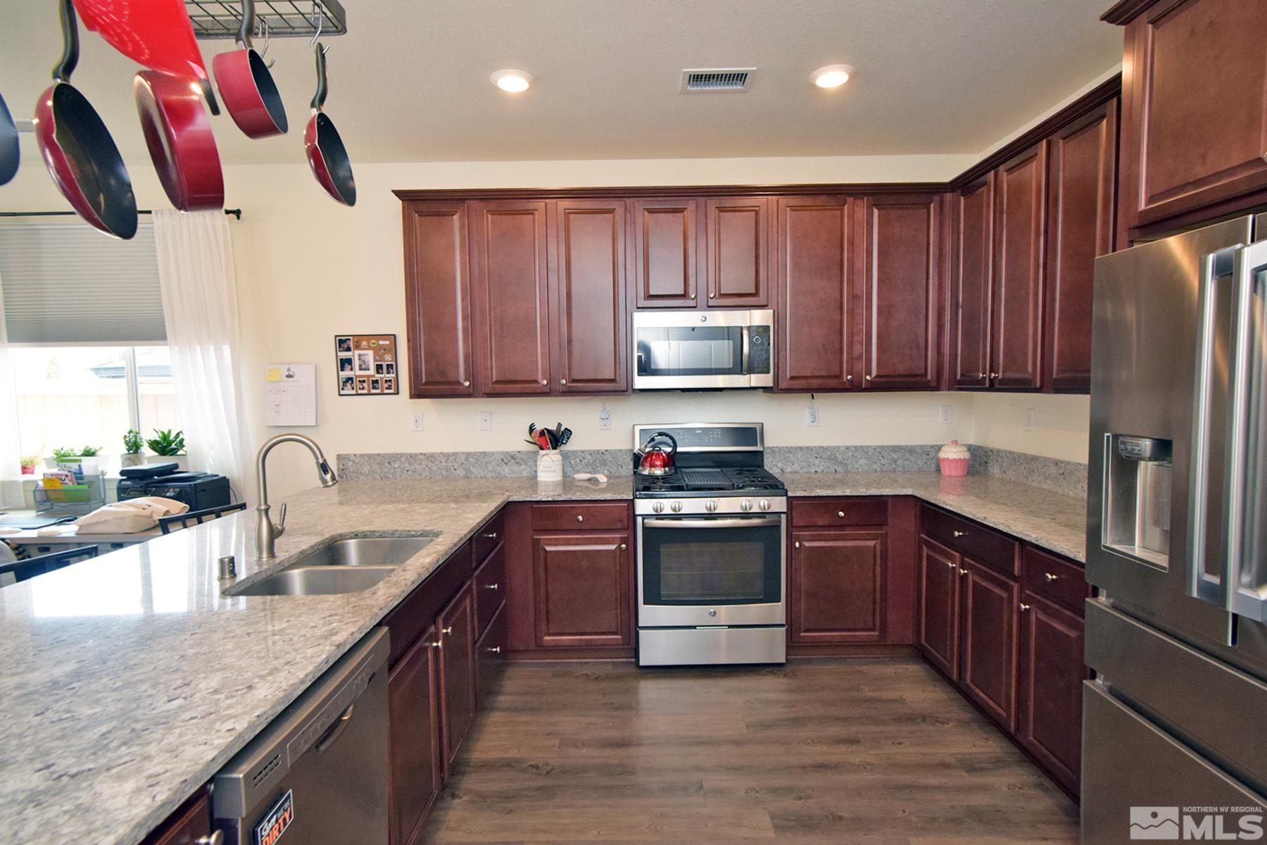 9737 Pachuca Drive Reno, NV 89521 - Photo 9 of 24 Photo 9