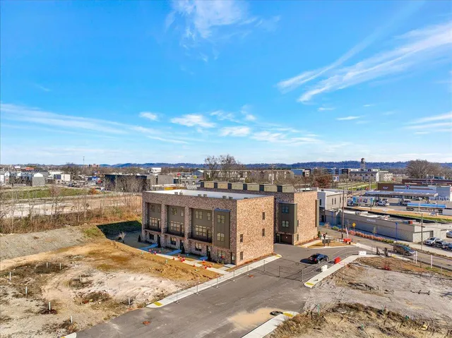 $369,000 | 1447 Caldwell Lane, Chattanooga, TN 37408