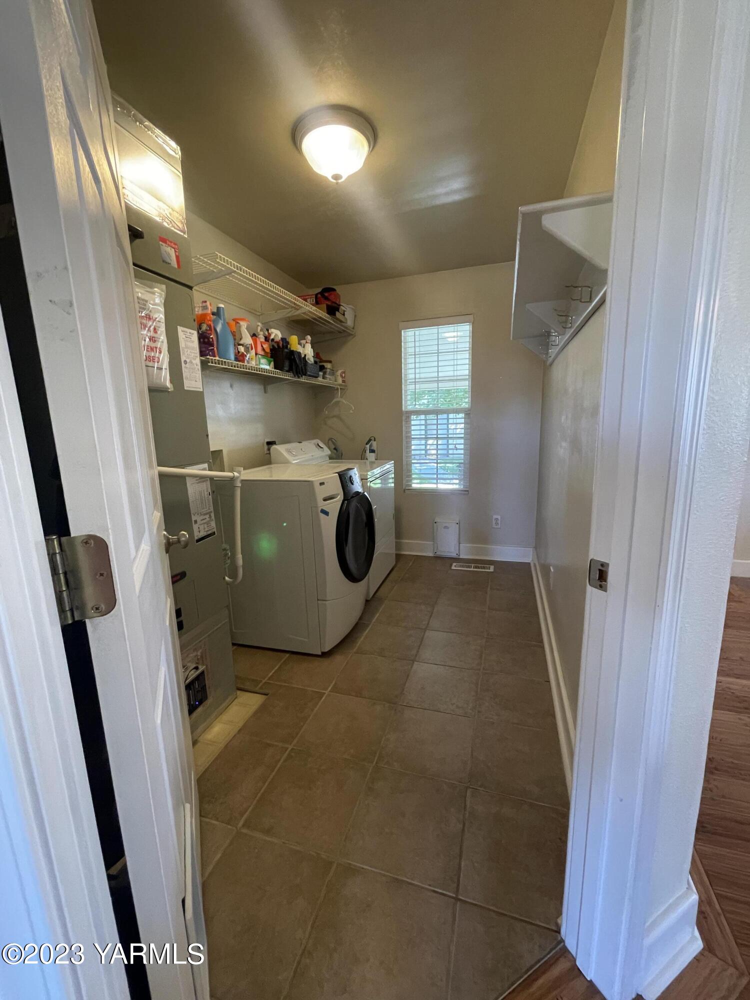 707 Larson Street Grandview, WA 98930 - Photo 10 of 16 a view of utility room