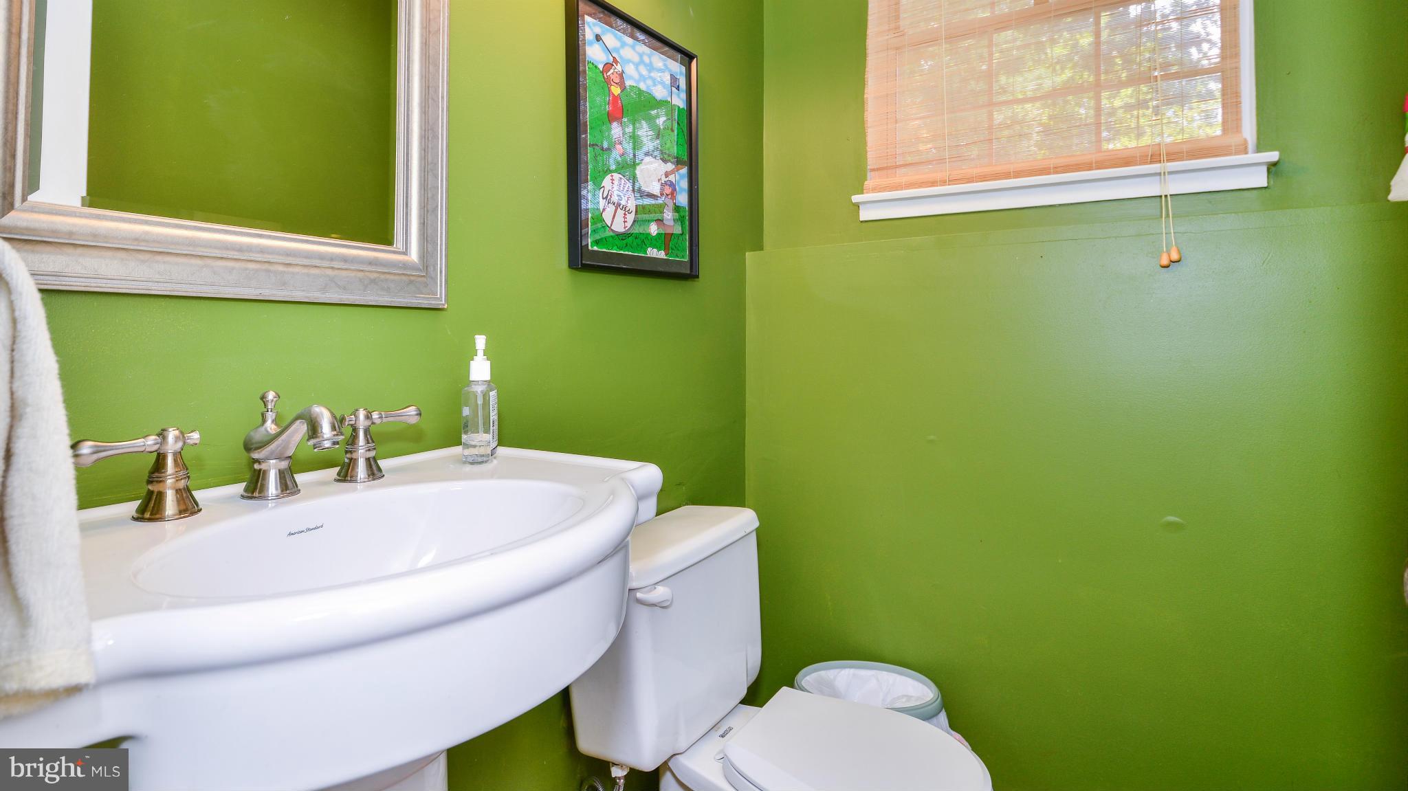 2399 Hunters Square Court Reston, VA 20191 - Photo 17 of 30 Bath