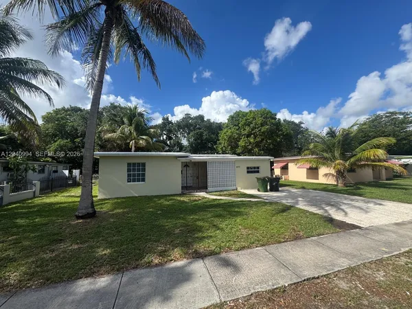 $3,495 | 820 Northeast 141st Street, North Miami, FL 33161
